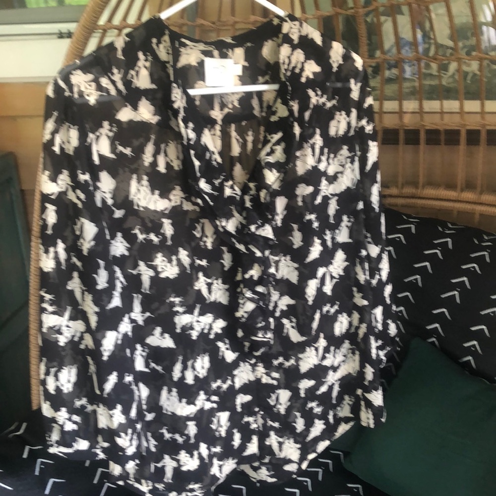 Anthropologie HD in Paris blouse 14